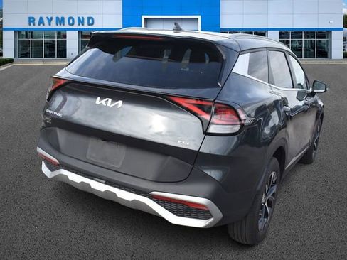 Certified 2024 Kia Sportage EX AWD/4WD image 3