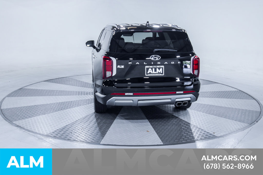 Used 2025 Hyundai Palisade SEL FWD image 14