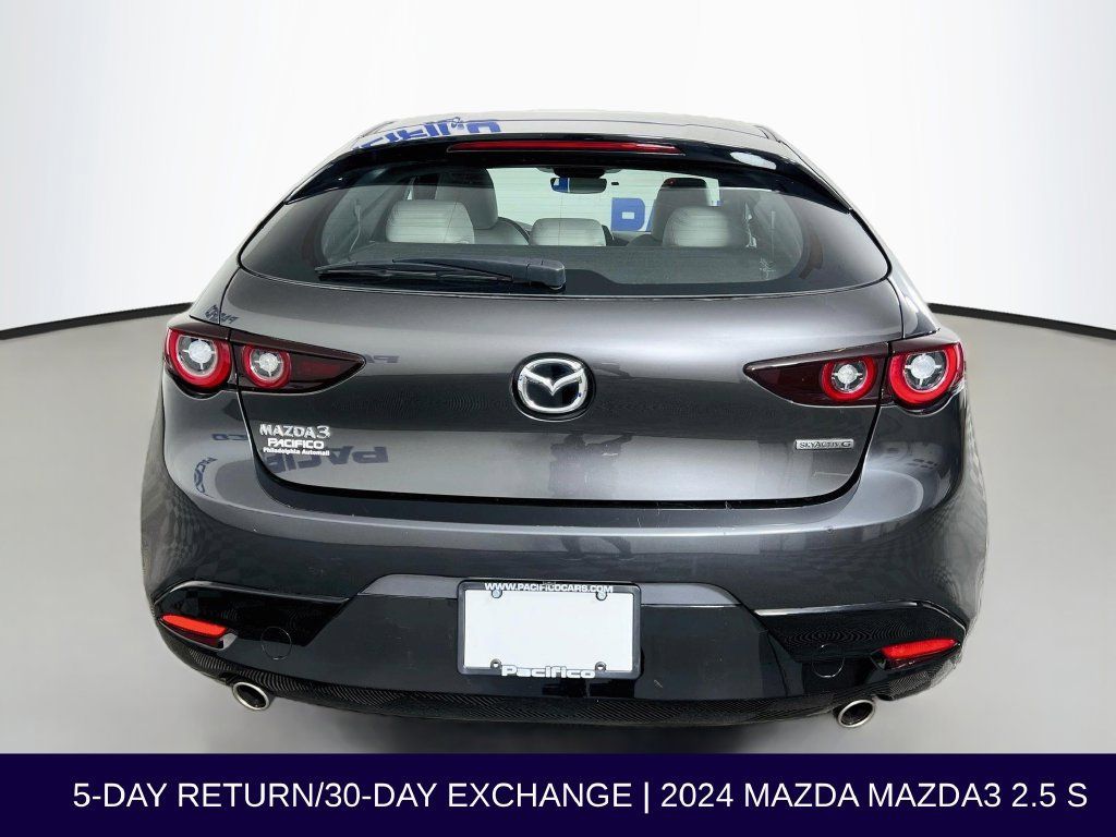 Used 2024 MAZDA MAZDA3 s FWD image 7