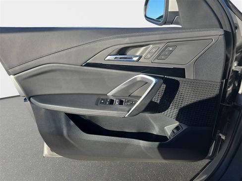 Used 2025 BMW X1 xDrive28i image 29