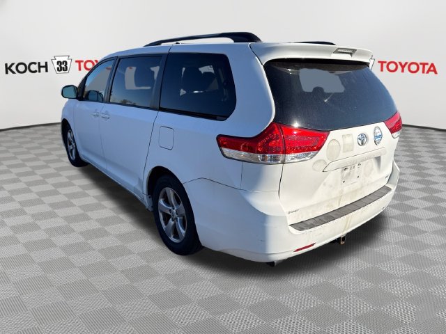 Used 2011 Toyota Sienna LE FWD image 6