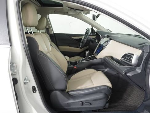 Certified 2021 Subaru Outback Limited AWD/4WD image 40