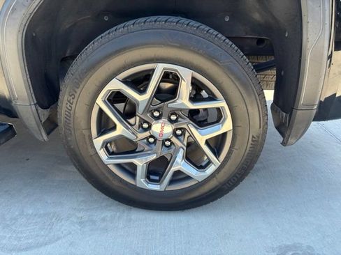 Used 2023 GMC Sierra 1500 SLT RWD image 8