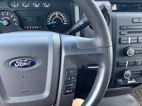 Used 2013 Ford F150 XL w/ Mid Equipment Group RWD image 21