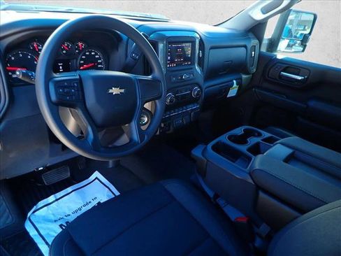 New 2025 Chevrolet Silverado 2500 Custom w/ Custom Value Package image 9