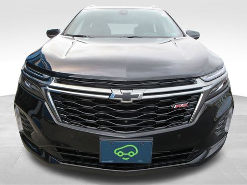 Certified 2022 Chevrolet Equinox RS w/ Infotainment Package FWD image 8