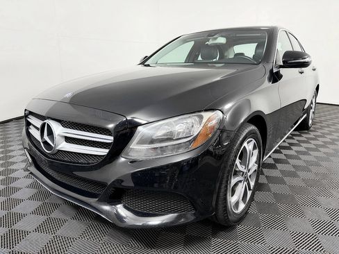 Used 2017 Mercedes-Benz C 300 4MATIC Sedan image 3