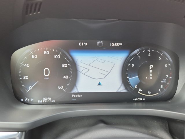 Used 2021 Volvo XC60 T5 Momentum w/ Premium Package AWD/4WD image 13
