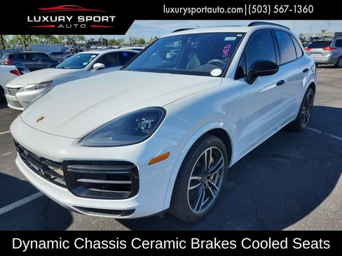Used 2019 Porsche Cayenne Turbo AWD/4WD image 1