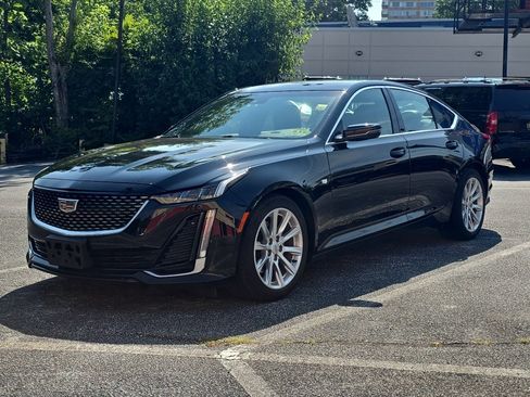 Used 2021 Cadillac CT5 Luxury w/ Cold Weather Package RWD image 3