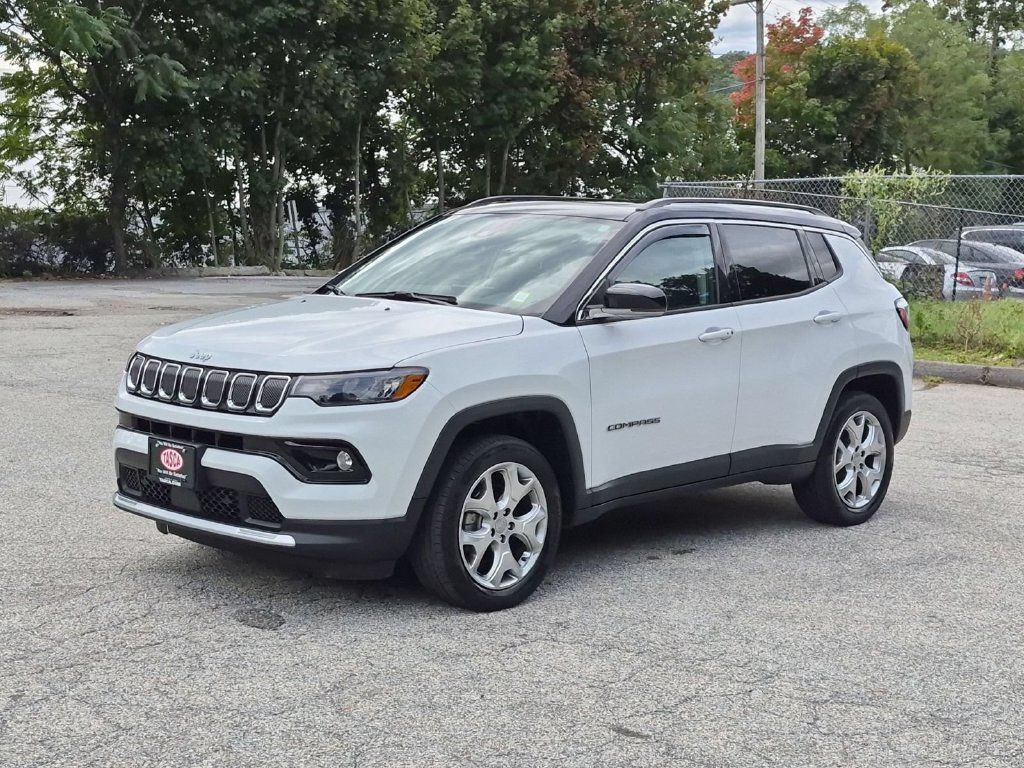 Used 2022 Jeep Compass Limited w/ Sun and Sound Group AWD/4WD image 9