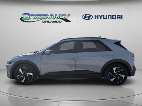 Used 2025 Hyundai Ioniq 5 SEL RWD image 5