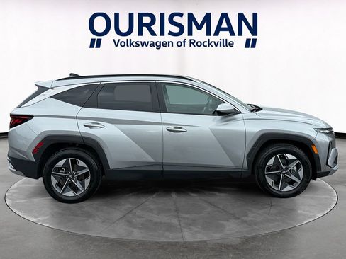 Used 2025 Hyundai Tucson SEL FWD image 7