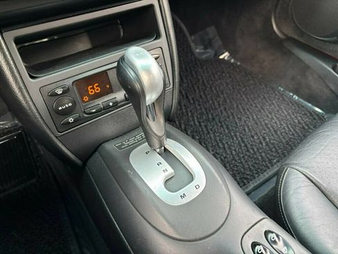 Used 2003 Porsche Boxster RWD image 18