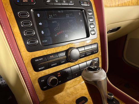 Used 2010 Bentley Continental GT Speed AWD/4WD image 35