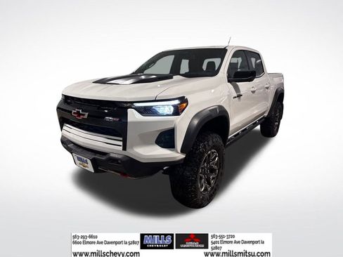 Used 2026 Chevrolet Colorado ZR2 w/ Technology Package image 1