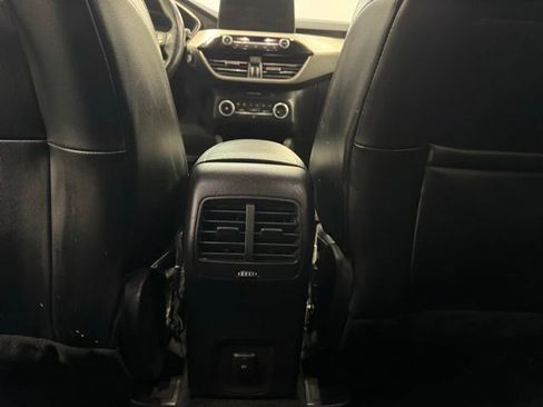 Used 2020 Ford Escape SEL AWD/4WD image 32