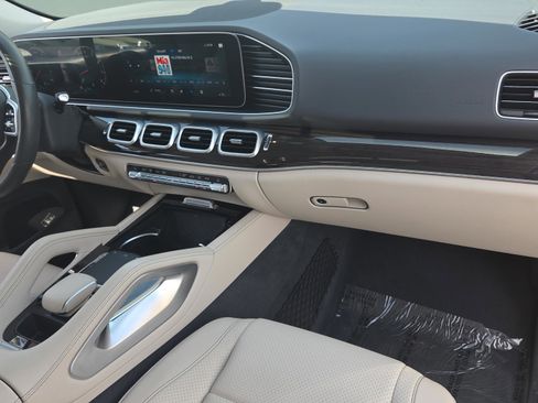 Used 2020 Mercedes-Benz GLE 350 4MATIC image 17