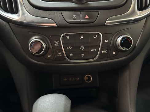 Certified 2024 Chevrolet Equinox LT image 20