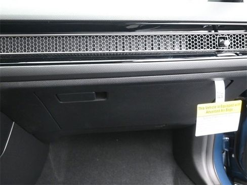 New 2026 Honda Civic Sport image 25