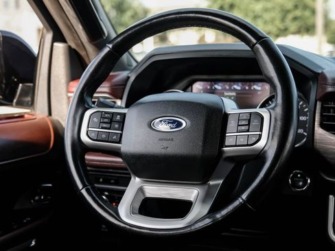Used 2024 Ford Expedition Max Limited RWD image 16