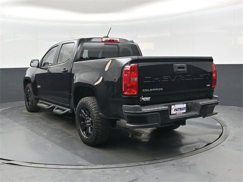 Used 2022 Chevrolet Colorado Z71 w/ Z71 Midnight Edition image 6