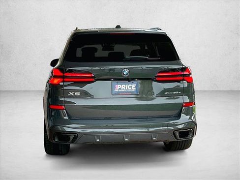Used 2024 BMW X5 xDrive50e w/ M Sport Package AWD/4WD image 4