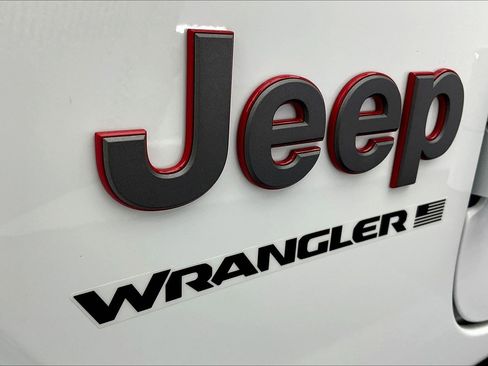 New 2025 Jeep Wrangler Unlimited Rubicon image 22