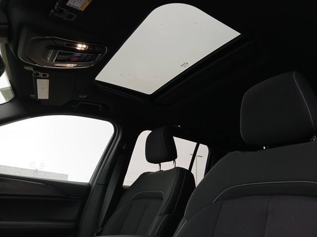 New 2027 Jeep Grand Cherokee Laredo X AWD/4WD image 14