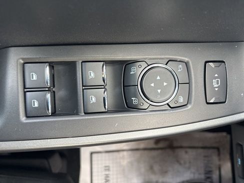 New 2026 Ford F450 XLT w/ XLT Value Package image 17