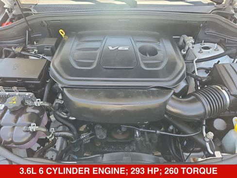 Used 2018 Jeep Grand Cherokee Laredo AWD/4WD image 13