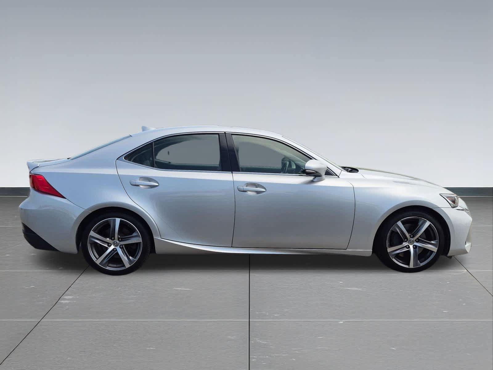 Used 2018 Lexus IS 300 AWD w/ Premium Package image 7