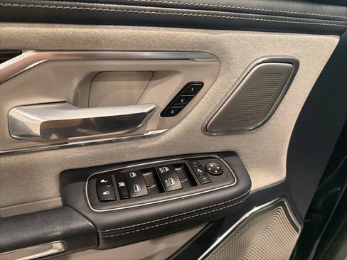 Used 2024 RAM 1500 Limited image 12