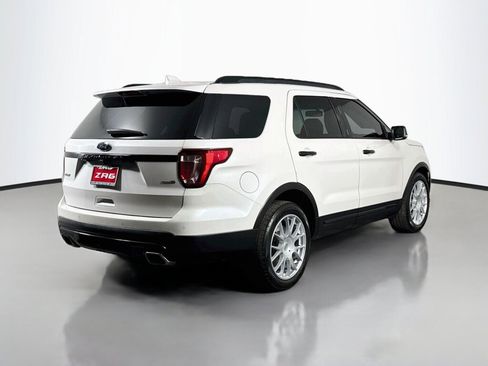 Used 2016 Ford Explorer Sport w/ Equipment Group 401A AWD/4WD image 5