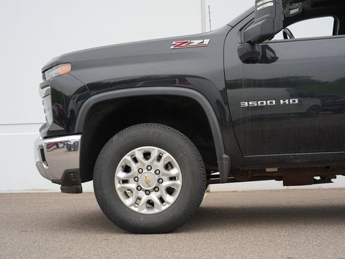 Used 2025 Chevrolet Silverado 3500 LT w/ All Star Edition AWD/4WD image 11