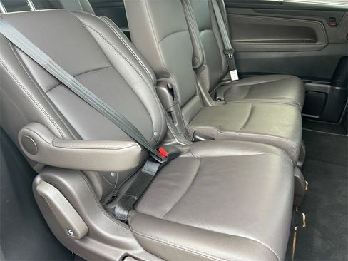 Used 2024 Honda Odyssey EX-L image 24