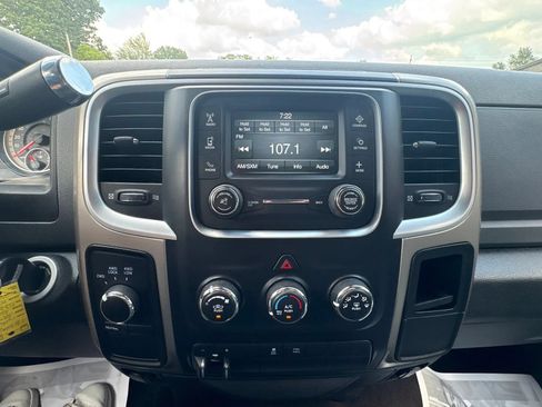 Used 2015 RAM 2500 SLT AWD/4WD image 12