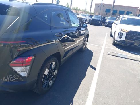 Used 2024 Hyundai Kona SEL image 4