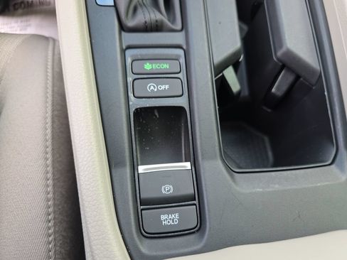 Used 2025 Honda Accord SE image 26