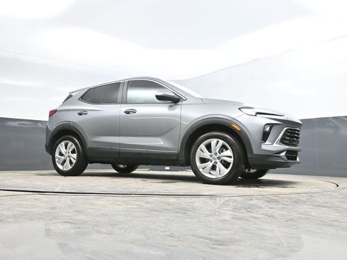 Used 2025 Buick Encore GX Preferred image 28