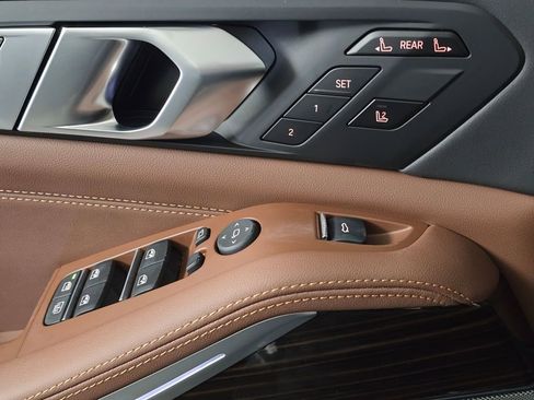 New 2026 BMW X7 xDrive40i image 9