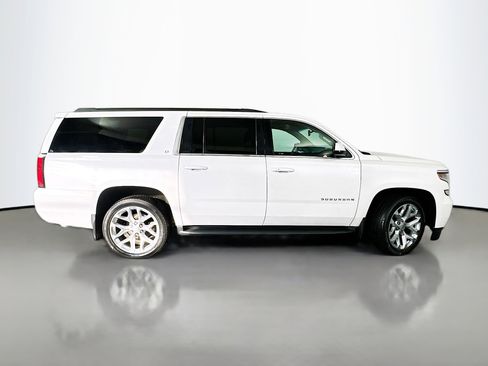 Used 2019 Chevrolet Suburban LT image 8