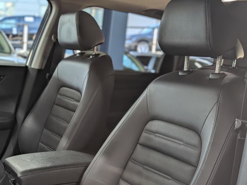 Used 2023 Honda CR-V EX-L image 15