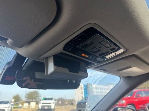 Used 2024 Toyota Grand Highlander Limited image 20