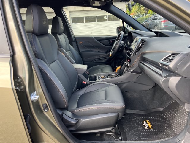 Used 2025 Subaru Forester Wilderness AWD/4WD image 9