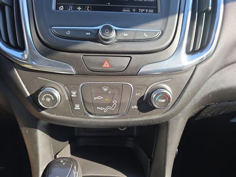 Used 2019 Chevrolet Equinox LT image 26