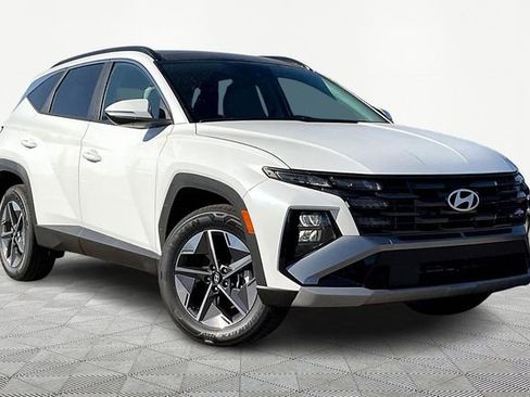 New 2025 Hyundai Tucson SEL image 1