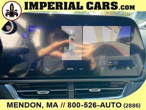 New 2026 Chevrolet Equinox EV LT image 29