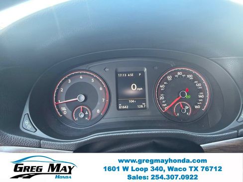 Used 2022 Volkswagen Passat 2.0T FWD image 15