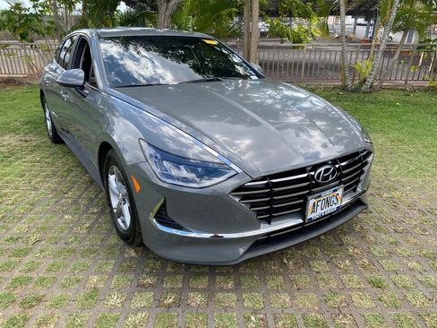 Certified 2022 Hyundai Sonata SE w/ Cargo Package image 1
